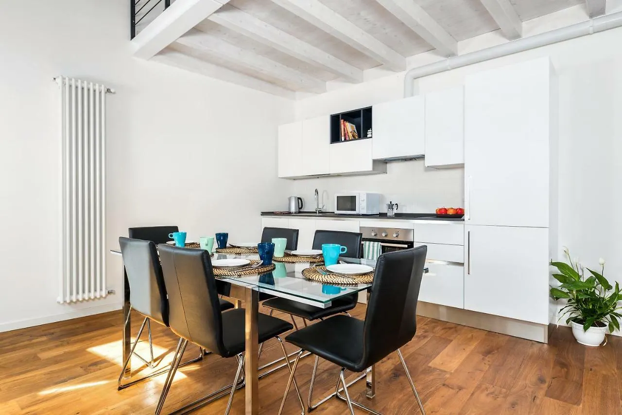 Punta Della Dogana Luxury Suites By Bricola Apartments Venice