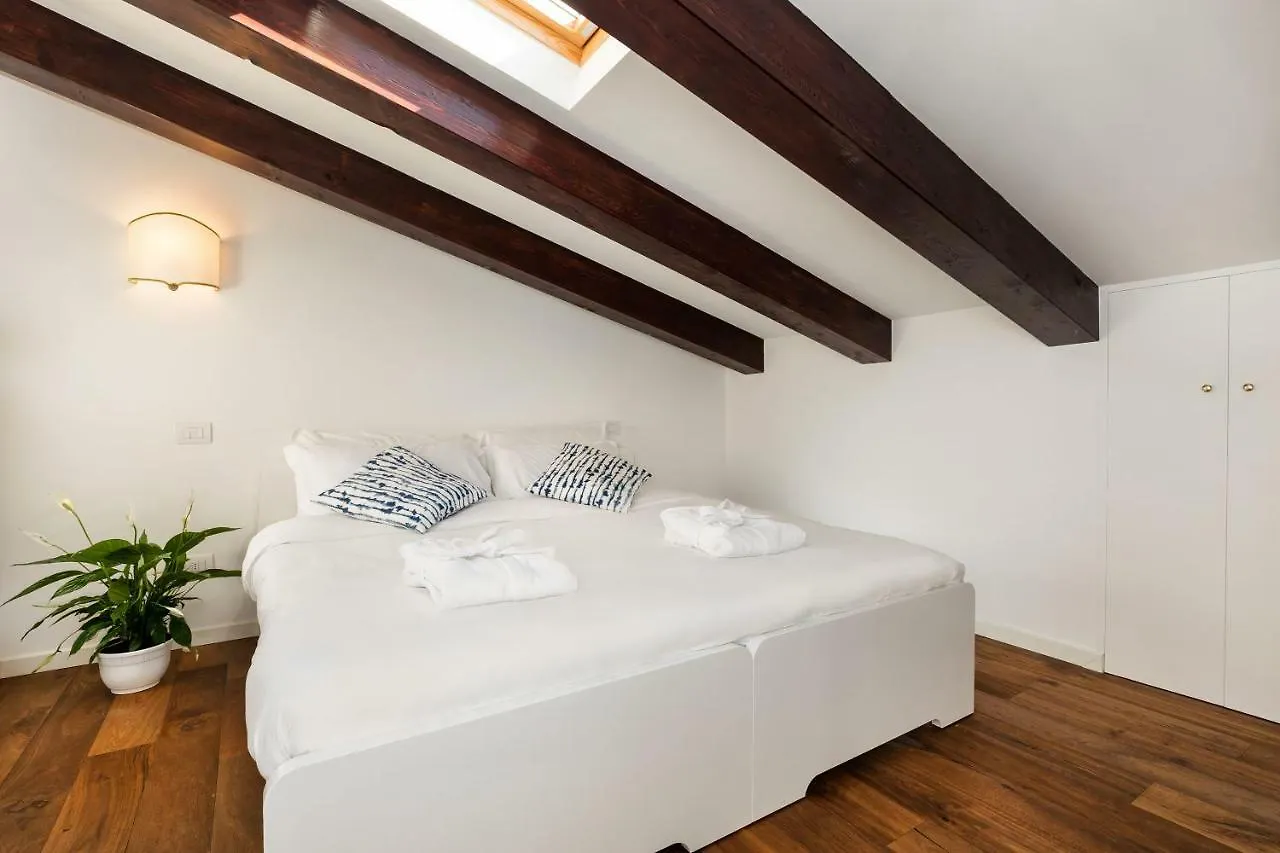 Punta Della Dogana Luxury Suites By Bricola Apartments Venice