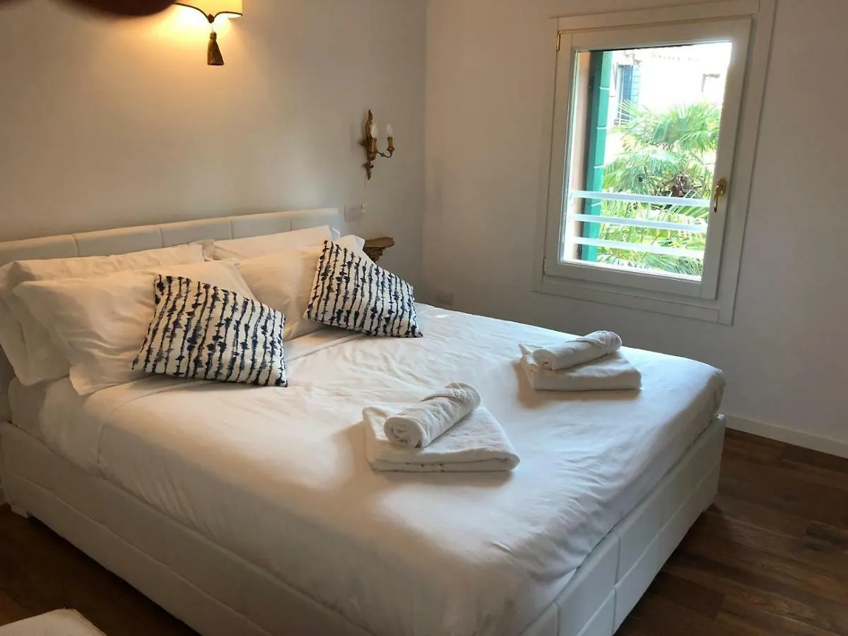 Punta Della Dogana Luxury Suites By Bricola Apartments 威尼斯
