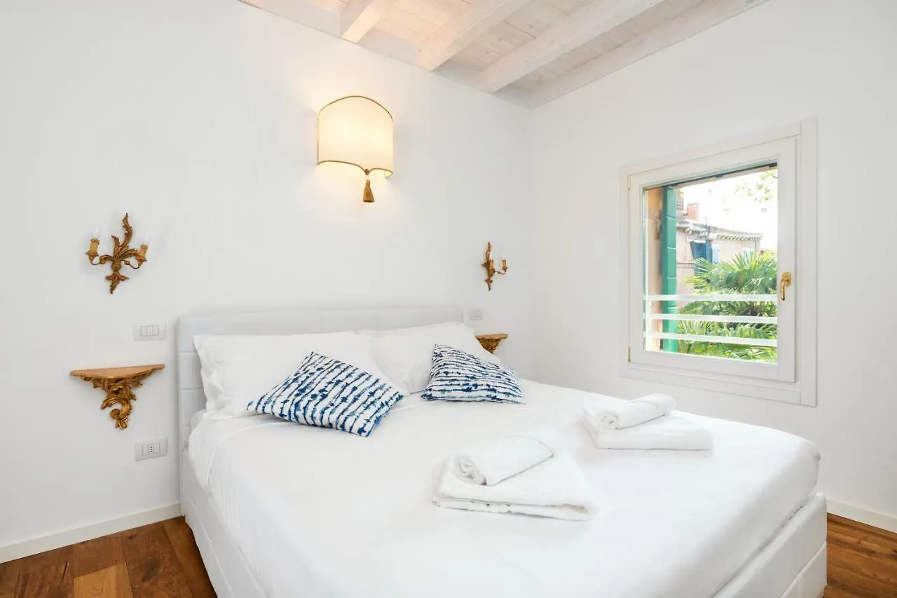 Punta Della Dogana Luxury Suites By Bricola Apartments 威尼斯 0*,
